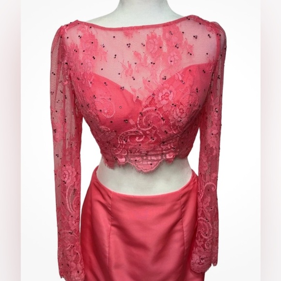 Sherri Hill Pink Lace Long Sleeve Top Size 2 - Picture 1 of 8